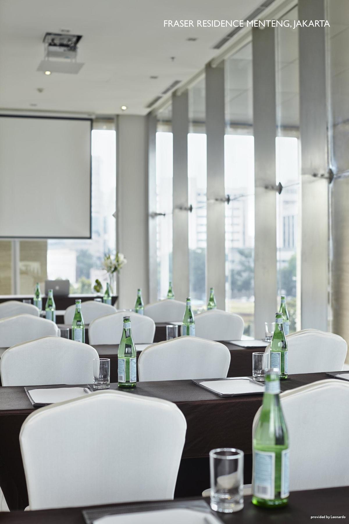Fraser Residence Menteng Джакарта Екстериор снимка